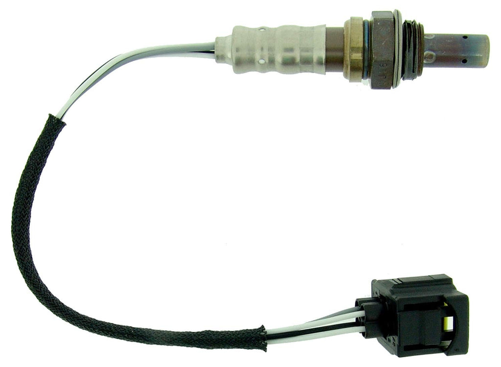 2001-2006 Jeep 4.0L Upstream Oxygen Sensor  NTK 23138
